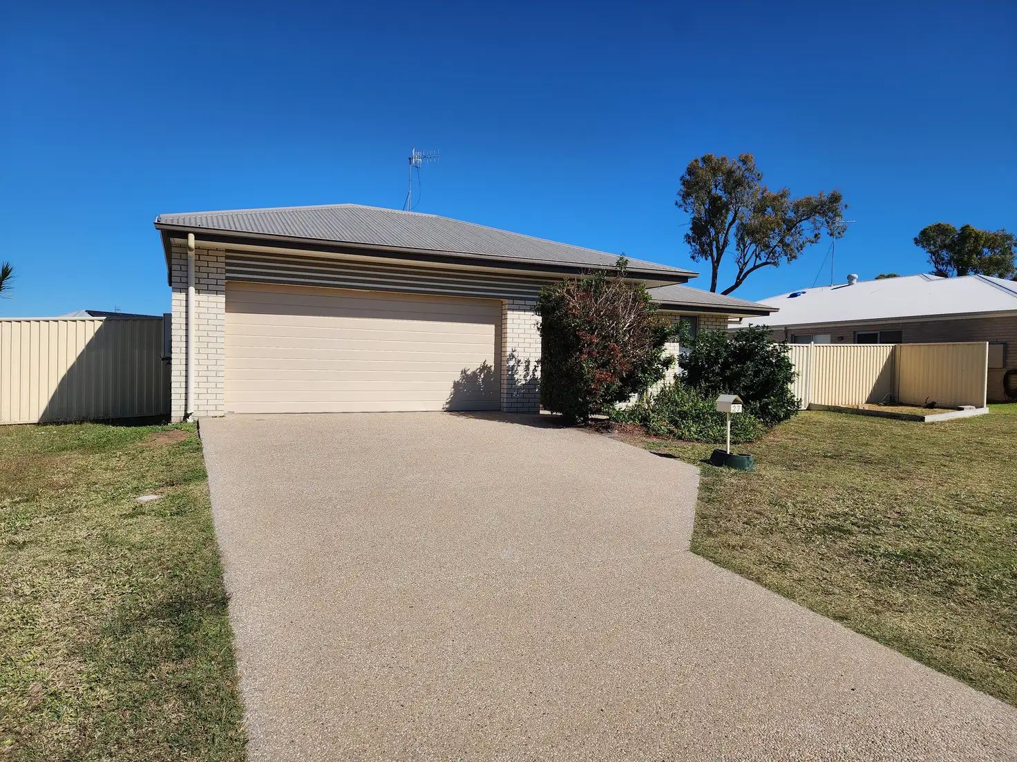Main view of Homely house listing, 27 Austin Crescent, Moura QLD 4718
