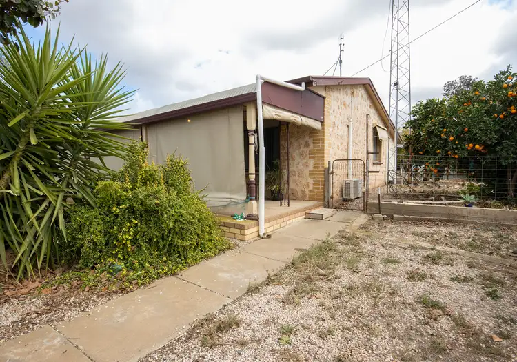 5 Kadina Road, Moonta SA 5558