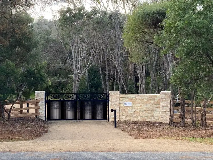 260 Sandy Rd