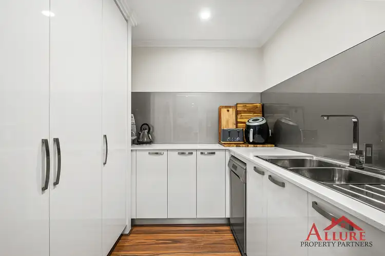 Sixth view of Homely house listing, 8 Pescara Pl, Oakford WA 6121