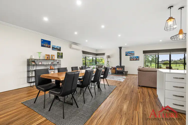 Seventh view of Homely house listing, 8 Pescara Pl, Oakford WA 6121