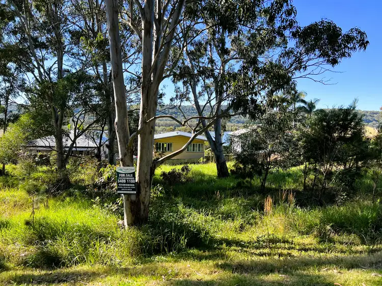 5 Island View Rd, Russell Island QLD 4184