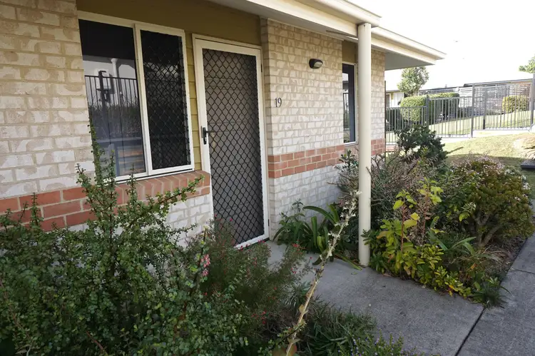 Unit 19/2-12 College Rd, Southside QLD 4570