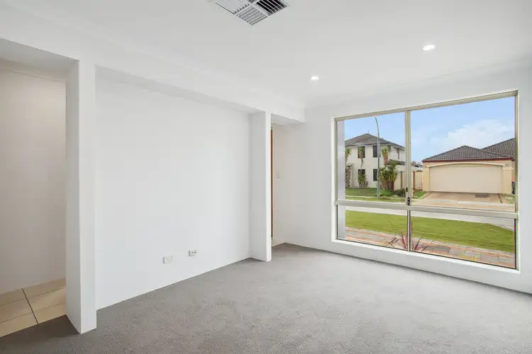 Second view of Homely house listing, 6 Graceland Ave, Landsdale WA 6065
