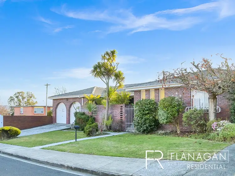 19 Cedar St, Newnham TAS 7248