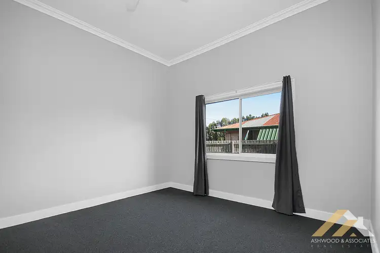 Seventh view of Homely house listing, 8 Edwards St, Lindenow VIC 3865