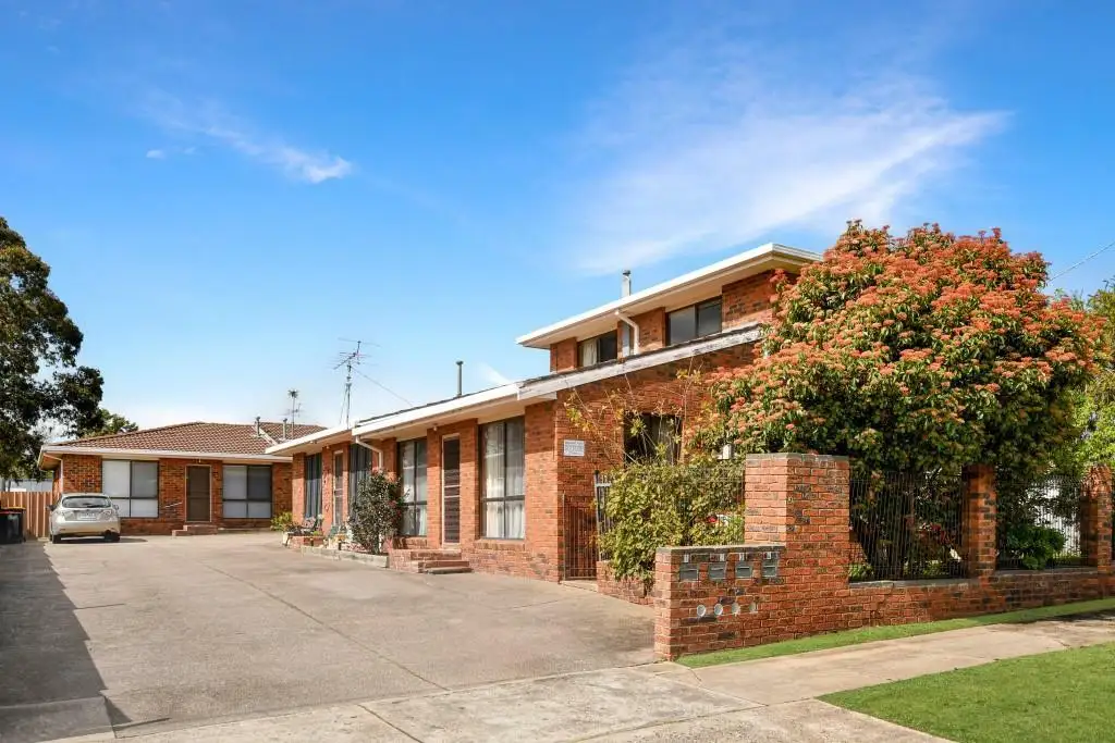 Main view of Homely unit listing, Unit 1/3 Sutherland St, Stawell VIC 3380