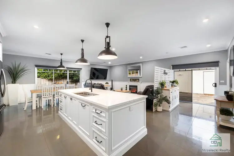 Fifth view of Homely house listing, 81 Hennessey St, Moe VIC 3825