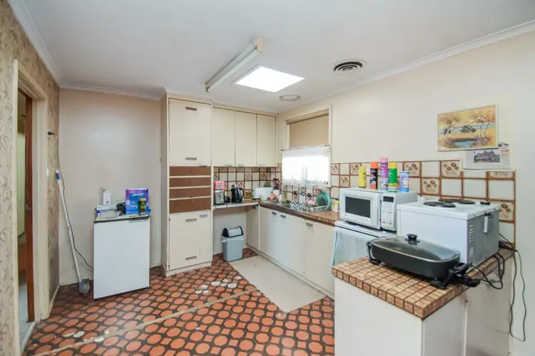 Sixth view of Homely house listing, 1 Florance Ct, Mooroopna VIC 3629