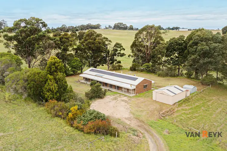155 Ellaswood Rd, Ellaswood VIC 3875