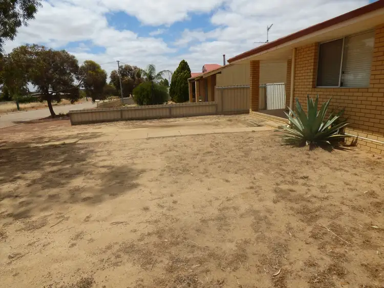 Second view of Homely house listing, 6 Yorrell Way, Merredin WA 6415