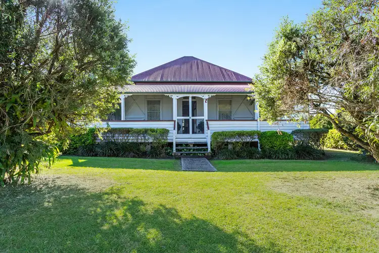 10 Videroni St, Booval QLD 4304