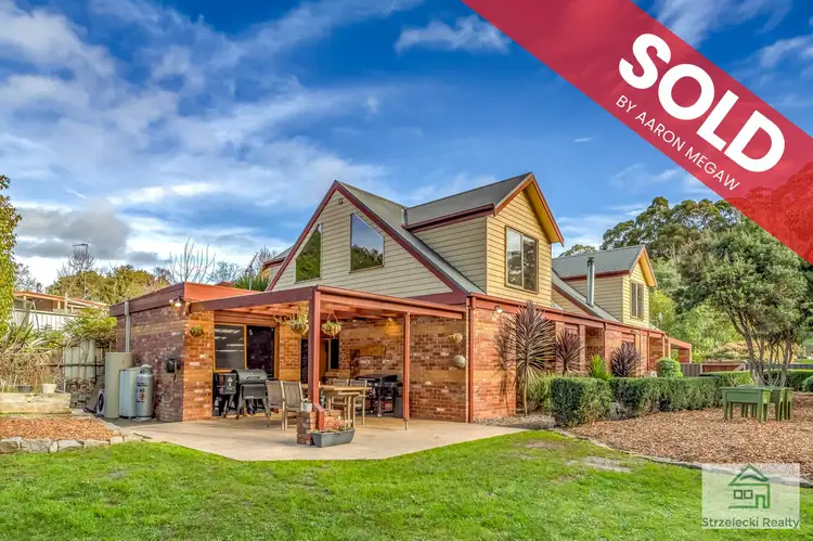 33 Pinnacle Dr, Rawson VIC 3825