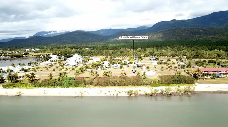 39 Keith Williams Dr, Cardwell QLD 4849