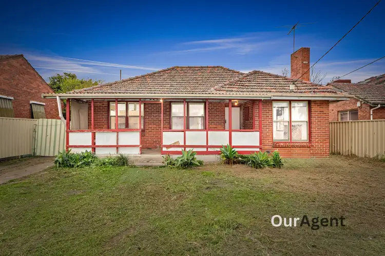 30 Bamburgh St, Jacana VIC 3047