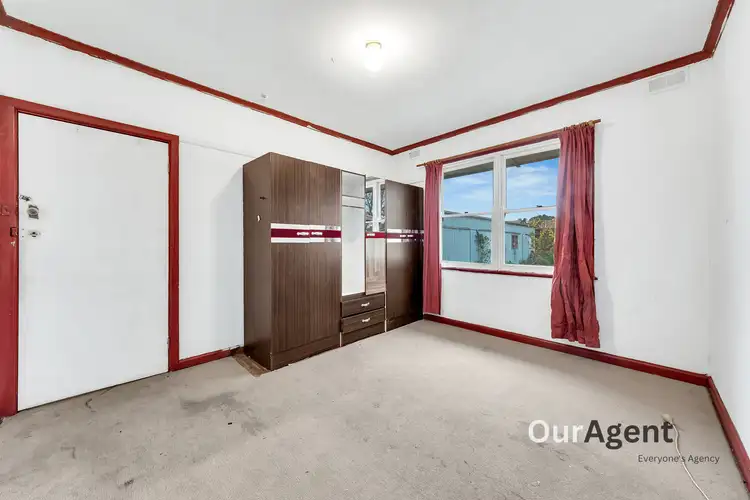 Fifth view of Homely house listing, 30 Bamburgh St, Jacana VIC 3047