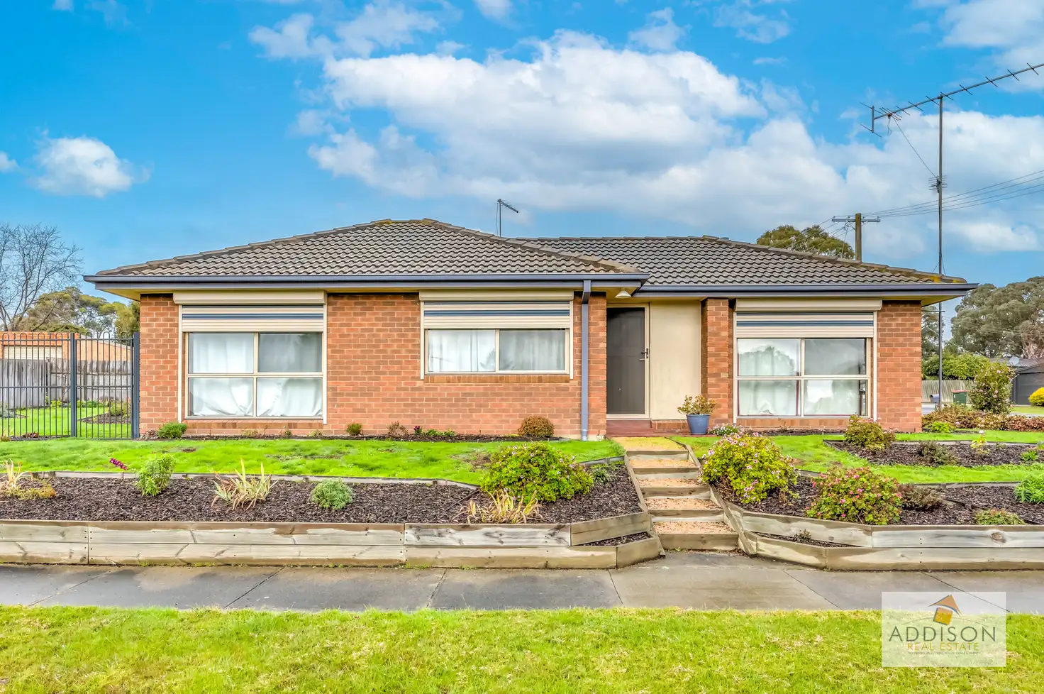 Main view of Homely house listing, 1 Burnet Pl, Traralgon VIC 3844