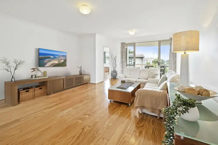Unit 15/44 Beach Pde, Maroochydore QLD 4558