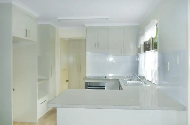 Sixth view of Homely unit listing, Unit 2/28 Parkside St, Tannum Sands QLD 4680