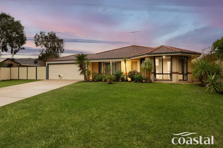 27 Sandeland Ave, Coodanup WA 6210