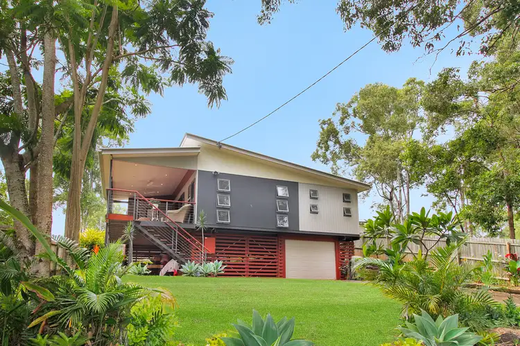 155 Lucas Drive, Lamb Island QLD 4184