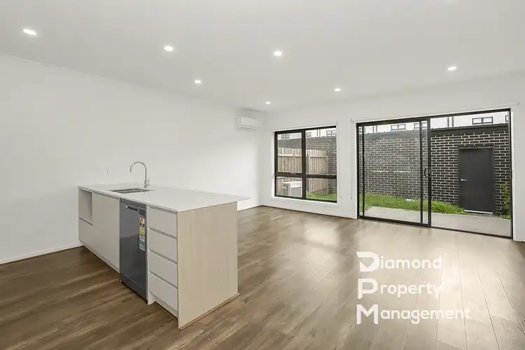 23 Cultura Walk, Cranbourne West VIC 3977