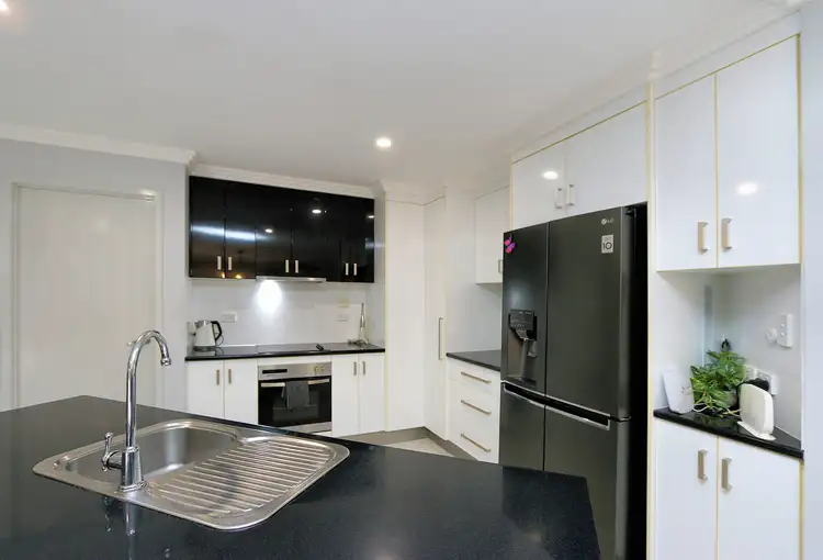 Sixth view of Homely house listing, 4 Brandon Ct, Coral Cove QLD 4670