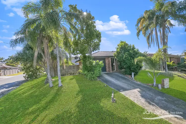 25 Tainton St, Clontarf QLD 4019