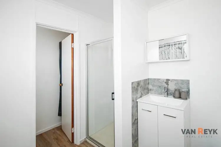 Sixth view of Homely unit listing, Unit 1/16 Dahlsen Cres, Bairnsdale VIC 3875