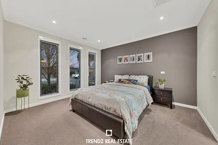 Third view of Homely house listing, 5 Celsius Dr, Cranbourne North VIC 3977