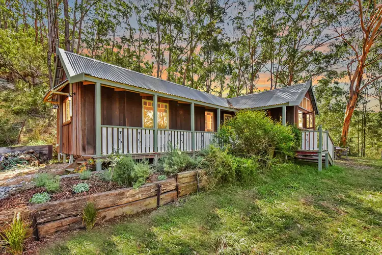 3648 Great North Rd
