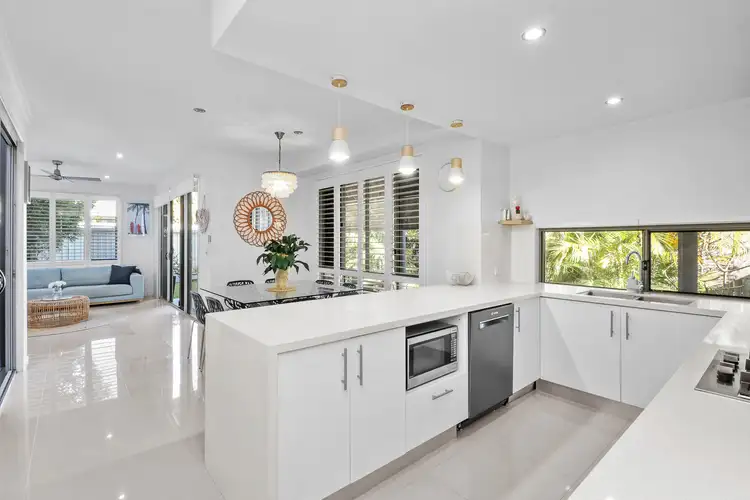 Second view of Homely house listing, Unit 2/139 Mudjimba Beach Rd, Mudjimba QLD 4564