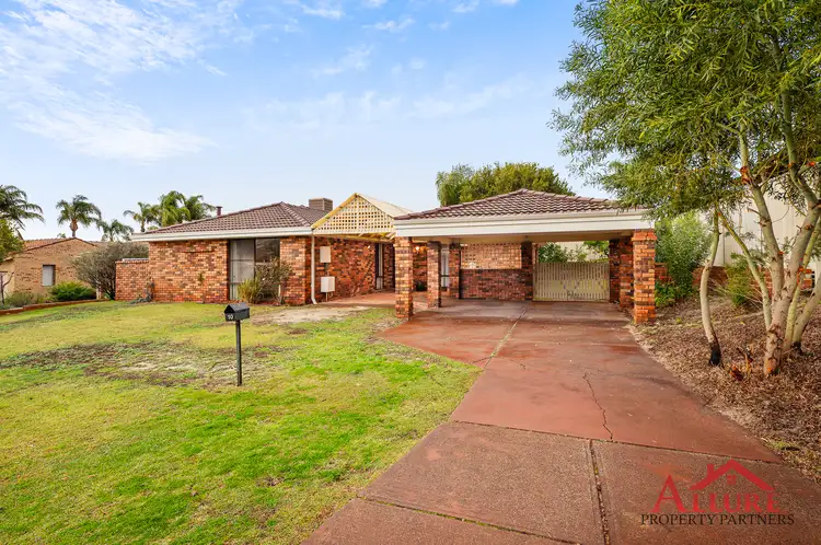 10 Witney Pl, Leeming WA 6149