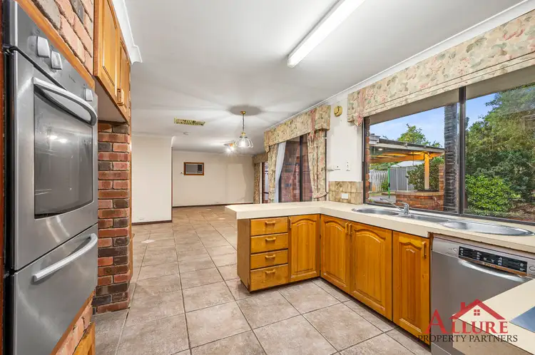 Third view of Homely house listing, 10 Witney Pl, Leeming WA 6149