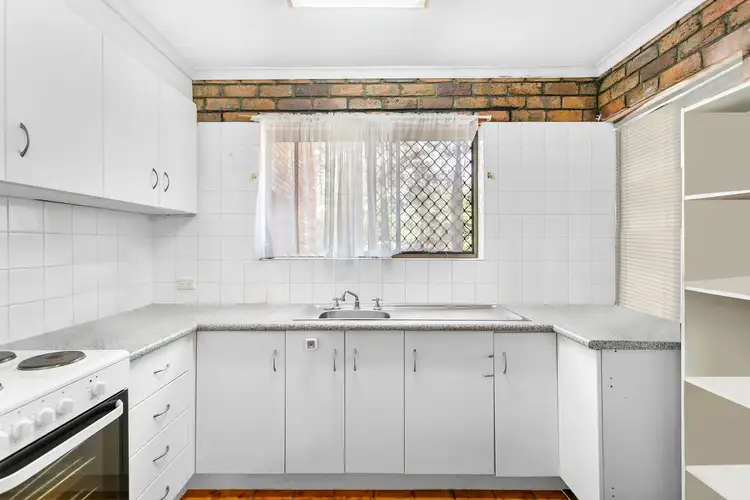Fifth view of Homely unit listing, Unit 1/295 Anzac Ave, Kippa-ring QLD 4021