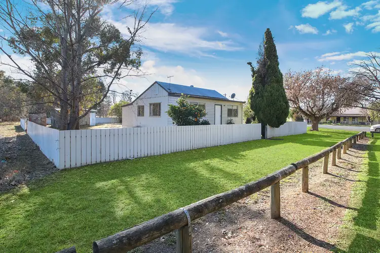 25 Melville Street, Culcairn NSW 2660
