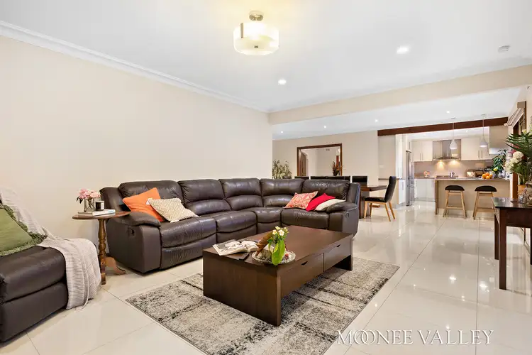 Sixth view of Homely house listing, 6 Windsor Drive, Avondale Heights VIC 3034