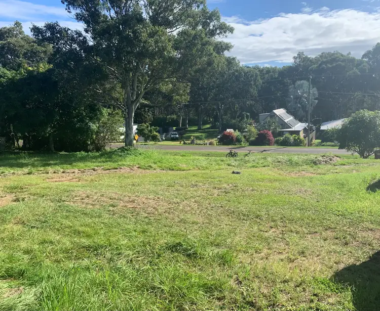 139 Lucas Dr, Lamb Island QLD 4184