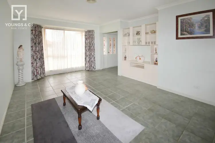 Second view of Homely house listing, 4 Annette Ct, Shepparton VIC 3630