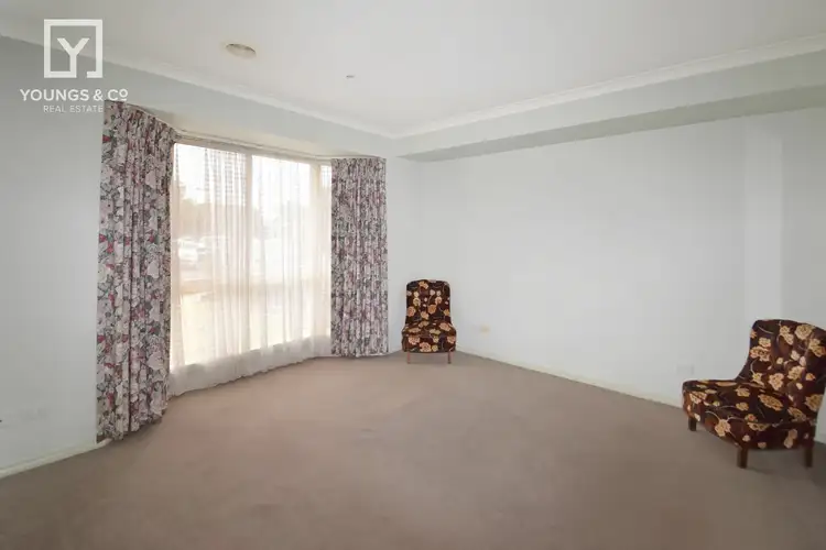 Fifth view of Homely house listing, 4 Annette Ct, Shepparton VIC 3630