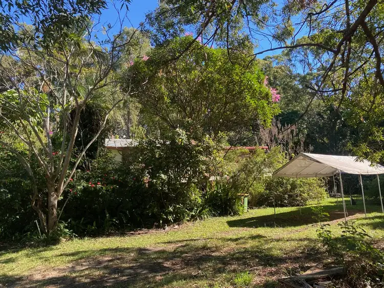 5 Noogie St, Macleay Island QLD 4184