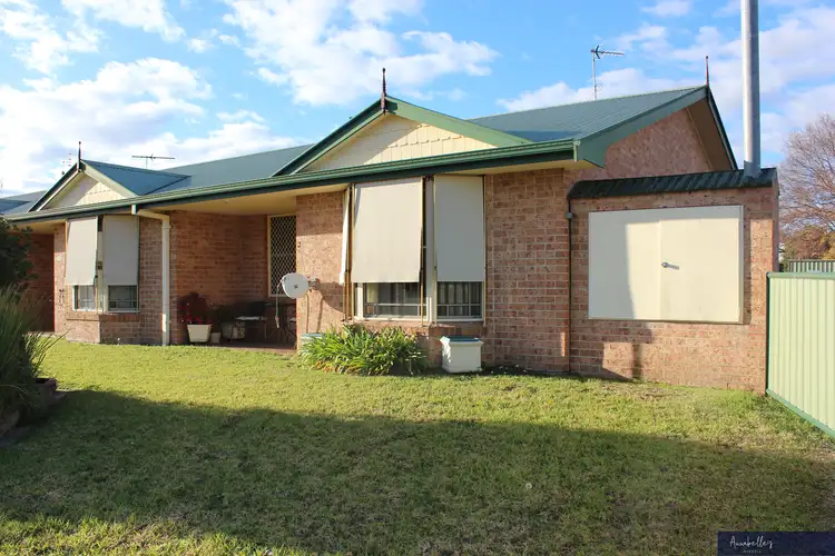 Unit 8/55 Granville St, Inverell NSW 2360
