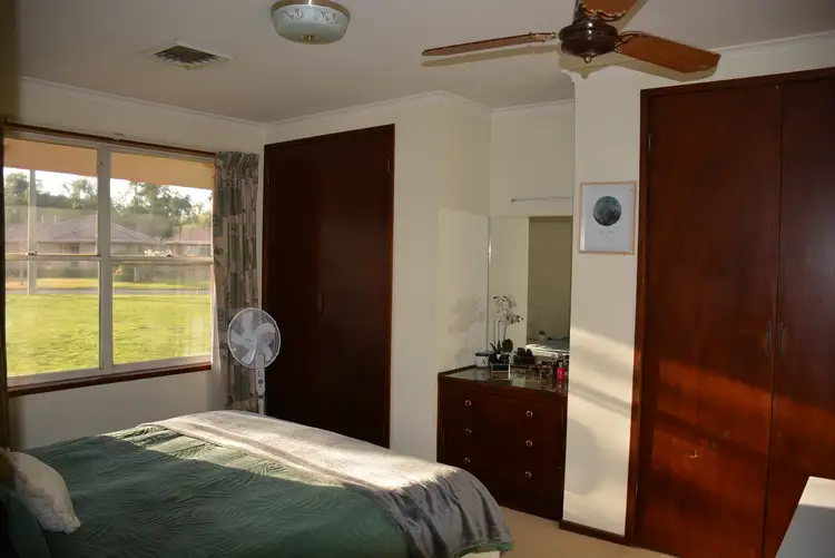 Sixth view of Homely unit listing, Unit 1/2 Margaret Court, Cobram VIC 3644
