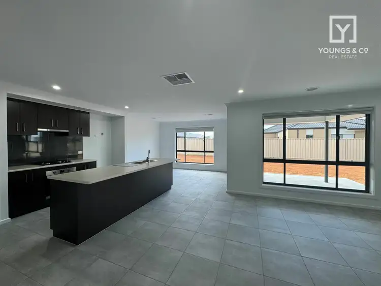 Second view of Homely house listing, 16 Gilmour Cres, Kialla VIC 3631