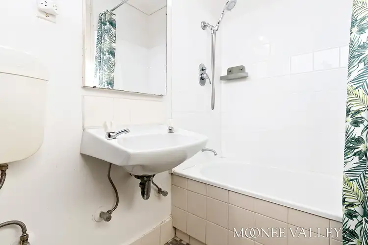 Sixth view of Homely unit listing, 11/29 Raleigh Street, Essendon VIC 3040