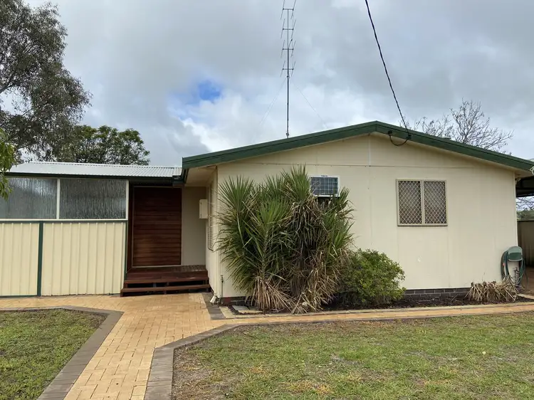 261 Duke Street West, Northam WA 6401