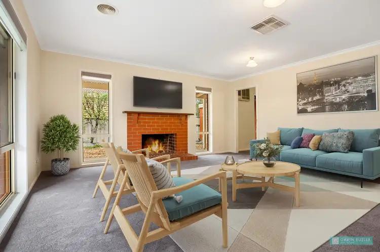14 Lukin Cr, Kangaroo Flat VIC 3555