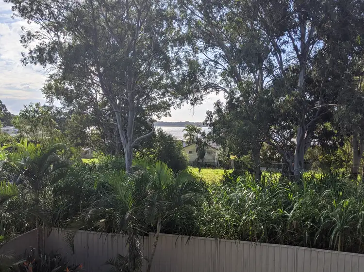 169 Canaipa Rd, Russell Island QLD 4184