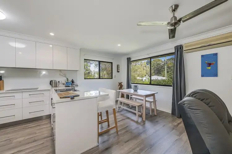 Sixth view of Homely house listing, Unit 3/162 Sylvan Dr, Moore Park Beach QLD 4670