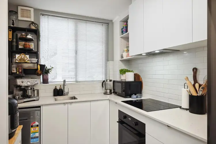 Fifth view of Homely apartment listing, 32/46 East St, East Fremantle WA 6158